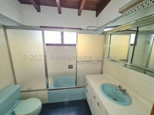 Imagen 17 de 28 de Casa Para Remodelar En Los Palos Grandes