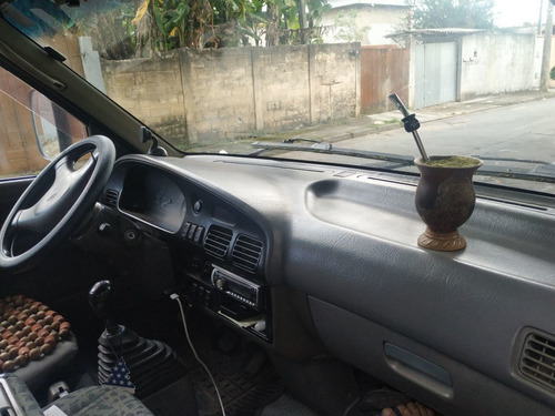 Kia Besta 2000 2.7 Gs 4p