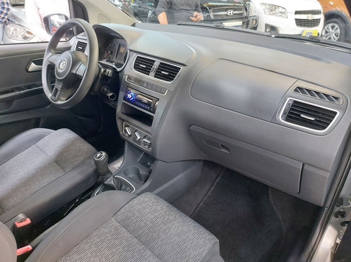 Imagem 15 de 15 de Volkswagen Fox Trend 1.6 Mi 8v