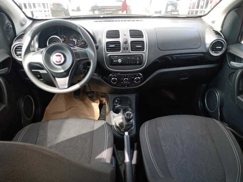 Imagem 10 de 14 de Fiat Grand Siena 1.4 Mpi Attractive 8v Flex 2019