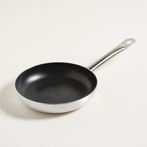 Imagen 2 de 4 de Sarten Antiadherente 24cm C Mango Acero - Maestro De Cocina