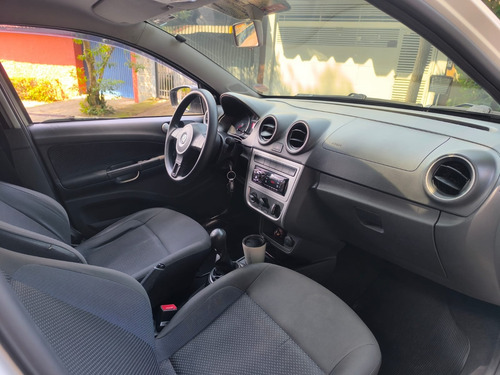 Volkswagen Gol 1.0 Special Total Flex 5p