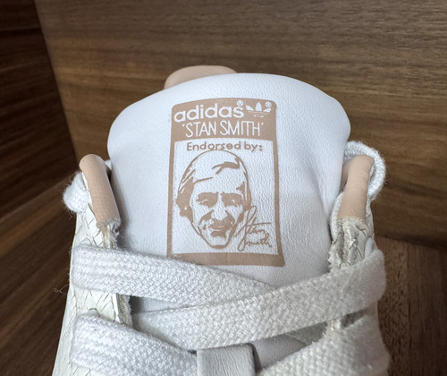 Tenis Adidas Edición Stan Smith White Scratch Talla 25cm (Usado)