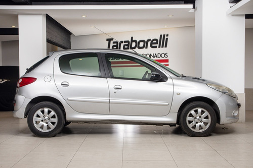 Peugeot 207 2009 1.9 Sedan Xs Taraborelli
