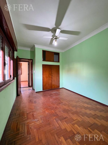 Imagen 12 de 17 de Venta Ph 4 Ambientes Con Balcón Y Terraza En Bernal Oeste (30190)