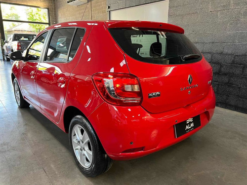 Imagen 7 de 15 de Renault Sandero 1.6 Privilege Mt Mod 2016 Excelente Estado!!