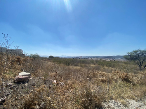 Terreno En Venta Uso Mixto Comercial Y De Servicios - El Condado Queretaro