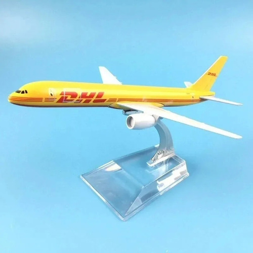 Imagen 5 de 10 de Latam, Avion Boeing 787, Esc 1:400 100% Metálico + 2do Avión