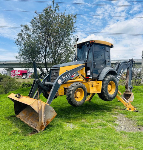 Retroexcavadora Jhon Deere 4x4 2011 Turbo, Americana
