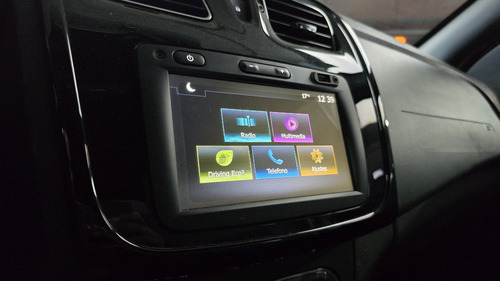 Renault Logan 1.6 Intens
