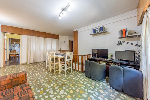 Imagen 3 de 17 de Venta Departamento 2 Dormitorios- Centro