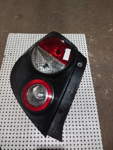 Lanterna Traseira Sonic Hatch 12/14 Le (Usado)
