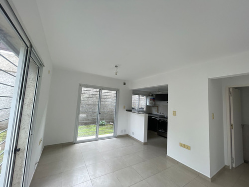 Villa Allende, Bancor Certificado, Duplex En Housing , Dos Dorm Dos Baños Cochera Patio