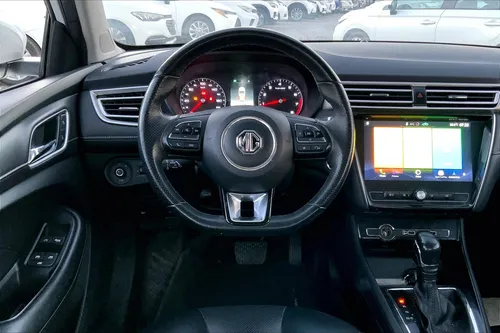 Mg Mg5 2022