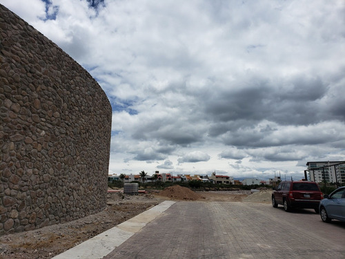 Imagen 3 de 14 de Qh1 Terreno De 290m2 En Venta A 4 Minutos Del Centro De Querétaro