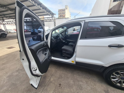 Imagen 17 de 25 de Ford Ecosport 1.6 Freestyle 110cv 4x2 - Liquido!