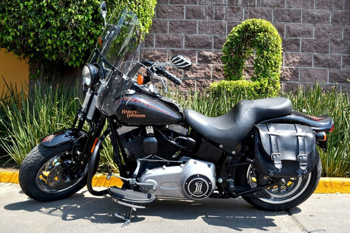 Imagen 15 de 15 de La Moto De Tus Sueños Harley Davidson Cross Bones 6 Vel 1584