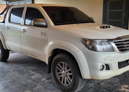 Toyota Hilux 3.0 Cd Srv Cuero 171cv 4x4 5at