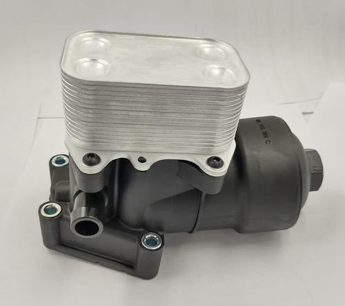 Imagem 3 de 5 de Bomba Resfriadora E Filtro Óleo Amarok 03l115389c 03l115389h