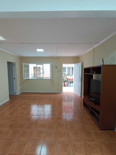 Venta Casa 1d 1b Estación Central, Remodelada (86144)