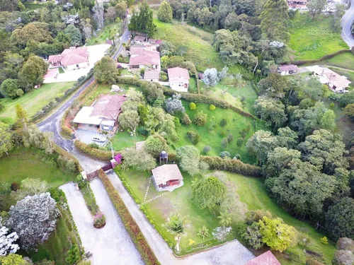 Finca En Venta En Loma Del Escobero. Cod V12621
