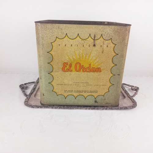 Lata Antigua Galletas Con Vidrio Y Tapa Decoracion Mirala (Usado)