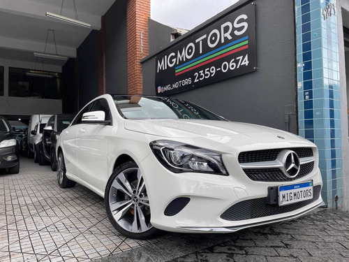 Imagem 3 de 13 de Mercedes-benz Classe Cla 2018 1.6 Turbo Flex 4p