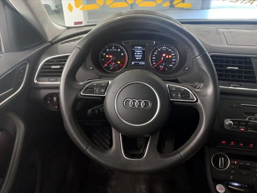 Imagem 3 de 15 de Q3 2.0 Tfsi Ambiente Quattro 4p Gasolina S Tronic