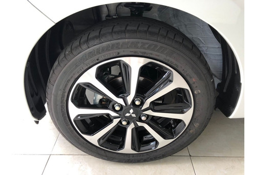 Imagen 10 de 12 de Mitsubishi Mirage