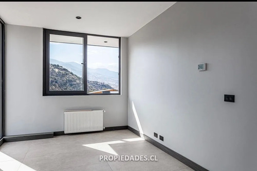 Casa En Condominio En Arriendo En Lo Barnechea