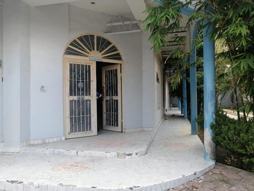 Bodega/nave En Venta En Colonia Collados De Guadalupe Primer Sector, Guadalupe, Nuevo León
