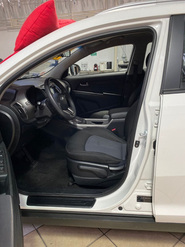 Imagem 9 de 14 de Kia Sportage 2015 2.0 Flex Lx Completa Automática Branca