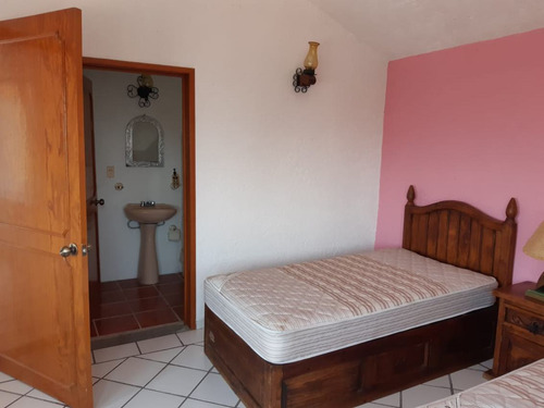 Casa En Privada En Obrera, Tepoztlán, Morelos - Crb-1083-cp