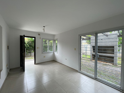 Villa Allende, Bancor Certificado, Duplex En Housing , Dos Dorm Dos Baños Cochera Patio