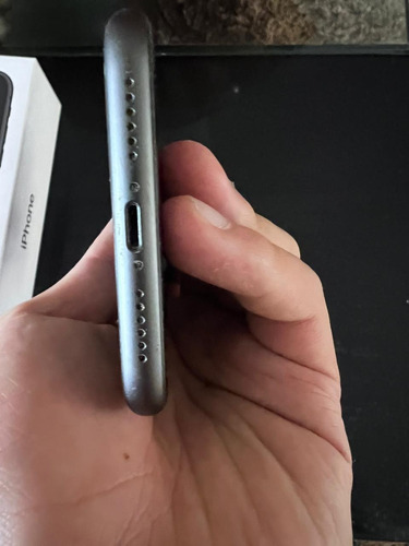 iPhone 11 64gb (Usado)