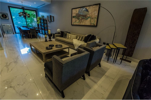 Imagen 13 de 30 de Venta Casa En Palermo, 9 Amb., 2 Coch
