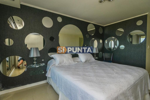 Imagen 9 de 24 de Apartamento En Brava, 3 Dormitorios *