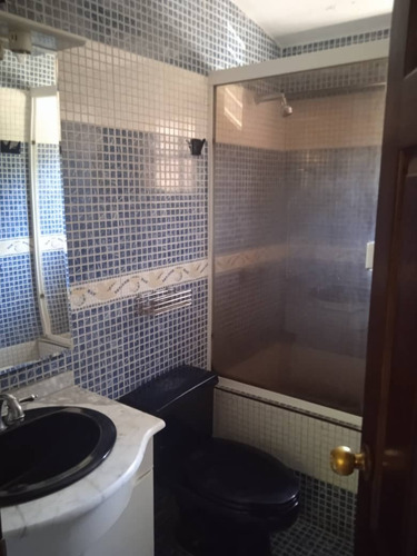 Imagen 11 de 16 de Gabriela Giron Vende Townhouse En Parque Mirador, Valencia Atth-195