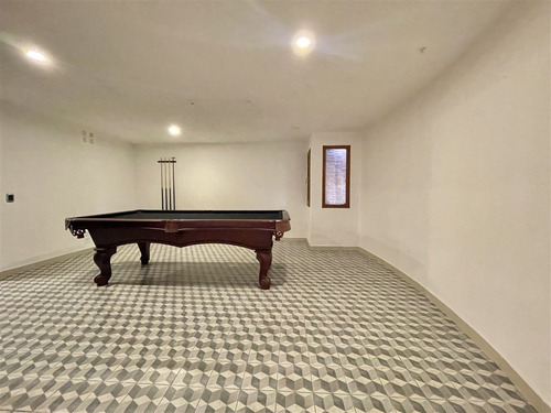 En Condominio: Vía Aurora, Lo Curro, 2.400 M2 Terreno