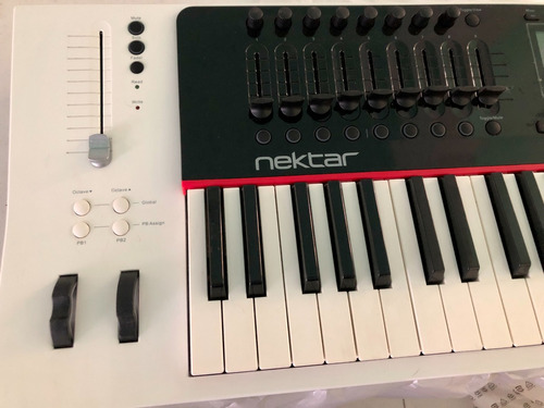 Teclado Controlador Nektar Panorama P6 No Moog, Elektron