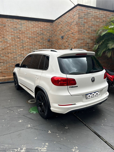 Volkswagen Tiguan 2.0 Fsi R-line 5p