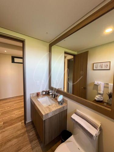 Departamento En Venta En Cancun, Arbolada