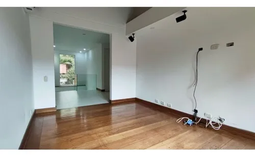 Casa En Venta Loma Los Benedictino