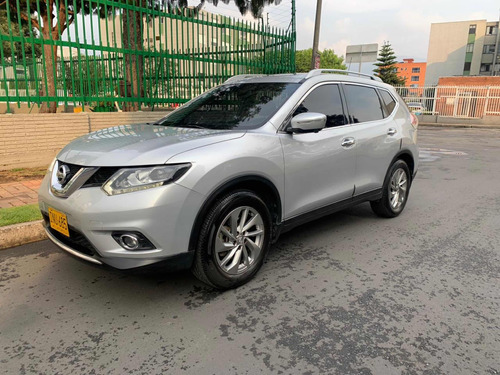 Nissan X-Trail 2.5 Exclusive