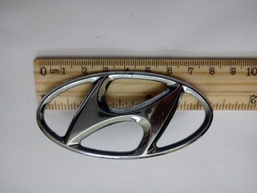 Emblema Hyundai Usado Original 4.1cm × 8.2cm