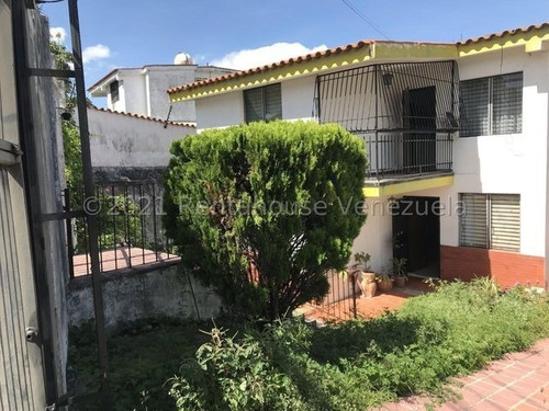 Imagen 26 de 30 de Casa En Venta En Colinas De Santa Rosa Este De Barquisimeto 0.4.2.4.5.9.3.7.5.4.2/ Código Rent-a-house Mls: 22-1619