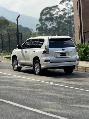 Lexus GX 4.6 460 Premium