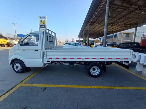 KyC X5 1.6 CABINA SIMPLE GASOLINA 4X2 E6