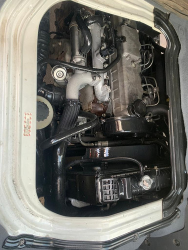 Imagem 8 de 15 de Kia Bongo Carroceria 11/11 Com Ar-condicionado