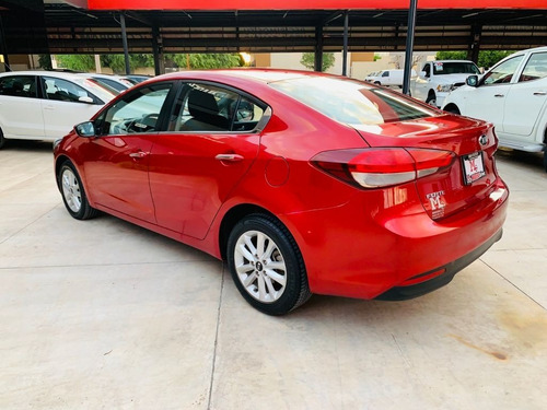 Imagen 4 de 11 de Kia Forte Modelo 2018